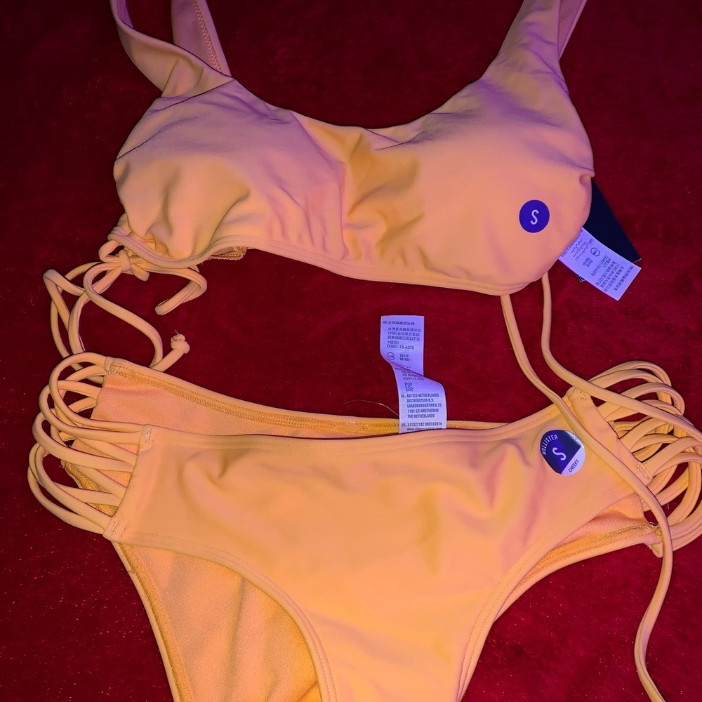 Bikini